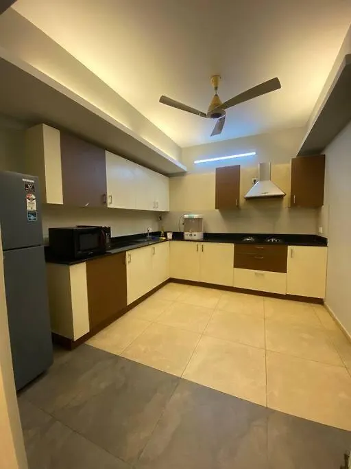 Lulu Heights Suites Kochi 公寓
