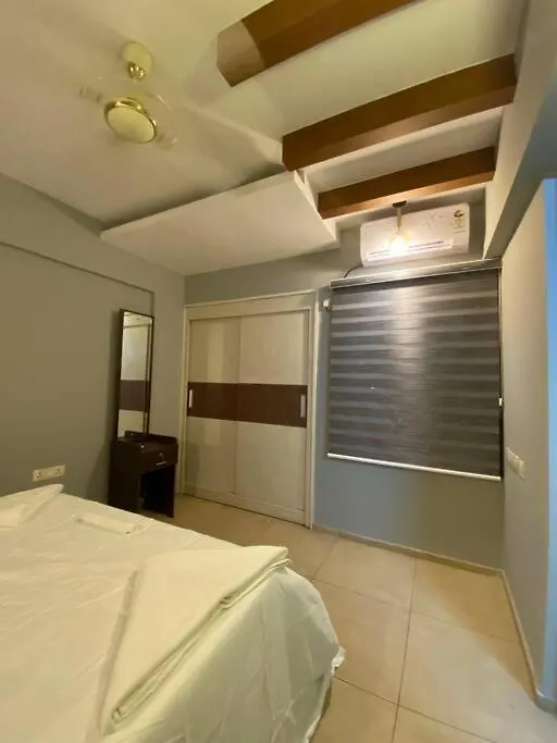 公寓 Lulu Heights Suites Kochi